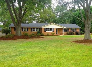 14 Clark Rd, Inman, SC 29349-1839