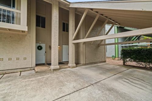 1503 Bridgeway Dr, Austin TX  78704-4955 exterior