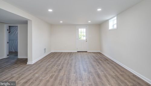 201 Pointfield Dr, Harpers Ferry WV 25425-5173 exterior