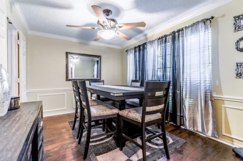 1500 Finley St, Cedar Hill TX 75104-4201 exterior