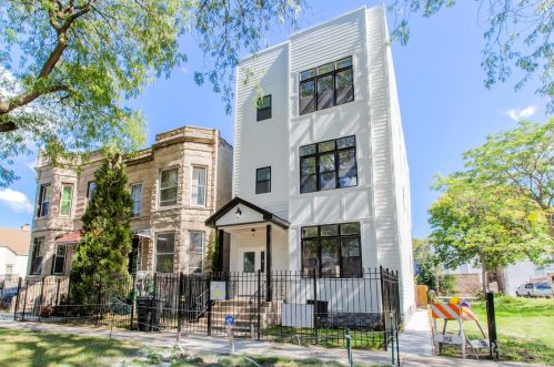 4933 Wabash Ave, Chicago, IL 60615-2115