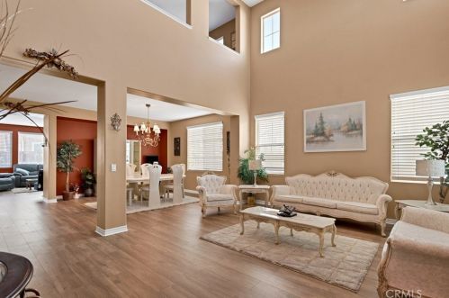 16010 Huntington Garden Ave, Chino, CA 91708-7627