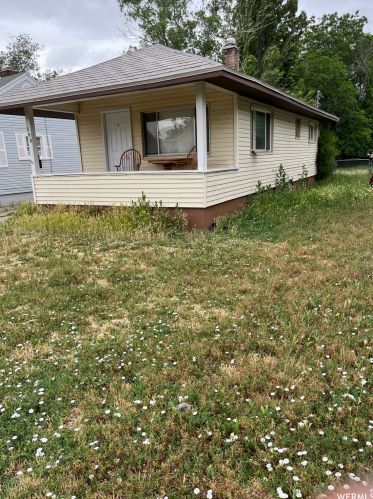 598 Cross St, Ogden, UT 84404-5071