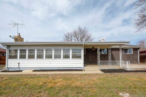 8468 62 Pl, Arvada CO  80004-3476 exterior