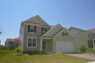 4212 Fraser Cir, Naperville IL  60564-1179 exterior