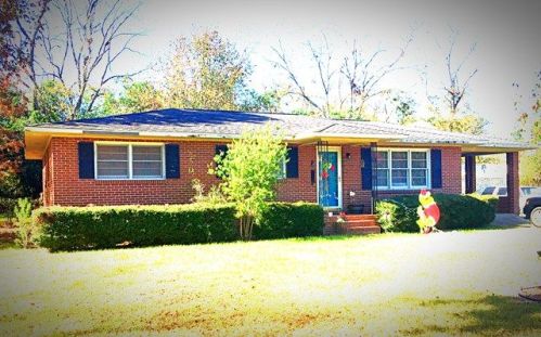 2403 Manchester St, Waycross, GA 31501-7553