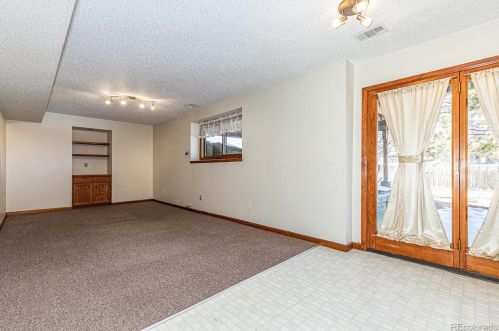 20717 Ida Cir, Aurora CO 80015-3603 exterior