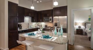 500 Crawford St, Houston TX  77002-2114 exterior
