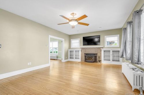 104 Eastwood Rd, Torrington CT  06790-3635 exterior