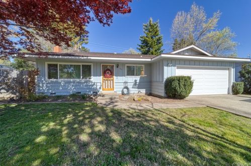 53 Losse Way, Chico, CA 95926-2024