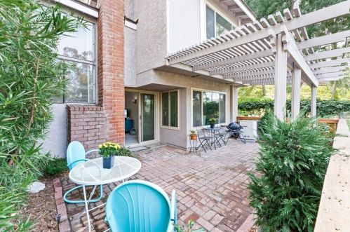 6504 Camino Vis, Anaheim, CA 92807-4916