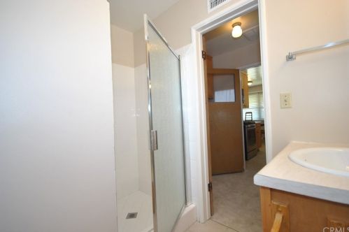 2002 Ninth St, Anaheim CA  92802-3203 exterior