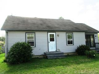 11 Sunnieside Dr, Niantic, CT 06357-1711