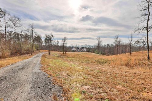 160 Shoemake Rd, Carrollton, GA 30116-6707
