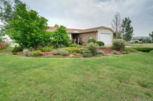 7137 Lisbon Ct, Denver, CO 80016-1743