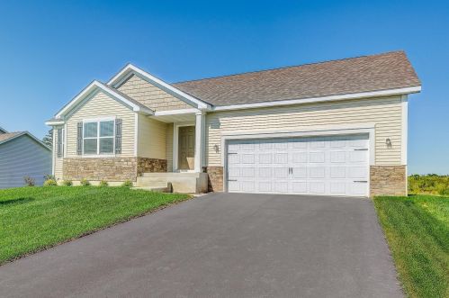 1221 Willow Creek Dr, Lonsdale, MN 55046-3493