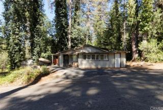 5880 Fickett Ln, Paradise, CA 95969-5517