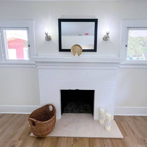 4226 Highland Pl, Riverside CA  92506-1104 exterior