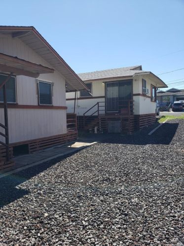 1524 Pohaku St, Honolulu HI  96817-2831 exterior