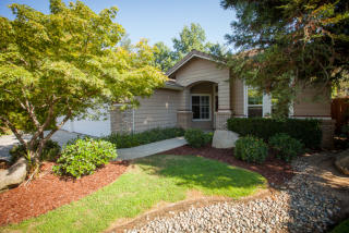 2316 Vermont Ave, Fresno, CA 93720-3941