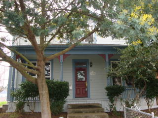 2434 C St, Eureka, CA 95501-4111