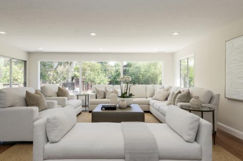 1061 Golden Way, Los Altos, CA 94024-5058