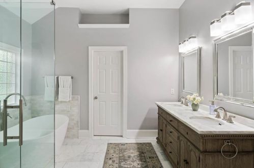 1133 Ashton Bluff Dr, Atlanta GA  30319-5399 exterior