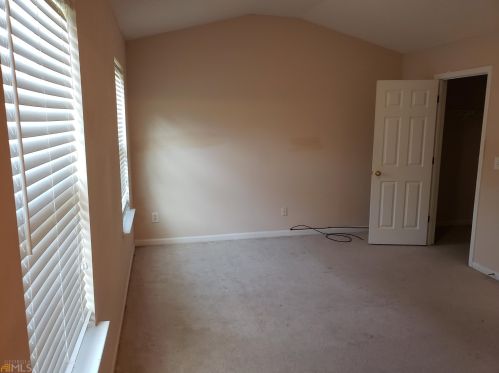 1475 April Ln, Morrow, GA 30260-4168