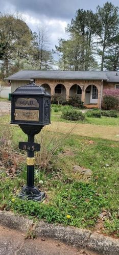 845 Needle Rock Ct, Stone Mountain, GA 30083-3509
