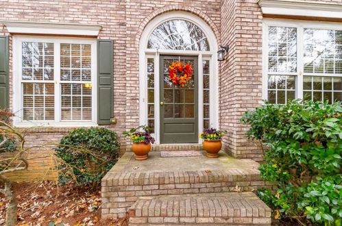 3337 Hinsdale Ln, Buford, GA 30519-7888