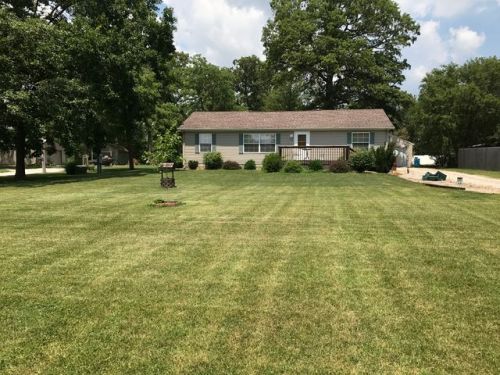 10957 Buckhart Rd, Buckhart, IL 62563-8021