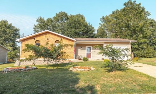 450 Scottsdale Dr, Spring Bluff, MO 63080-1308