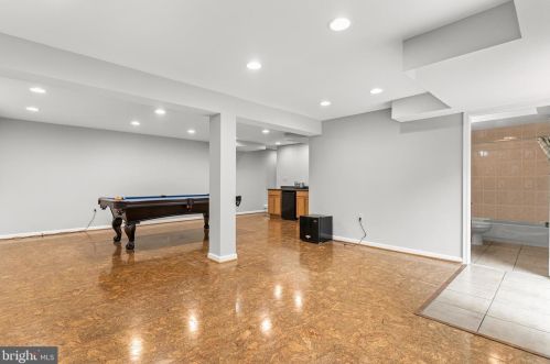 14104 Northwyn Dr, Silver Spring MD exterior