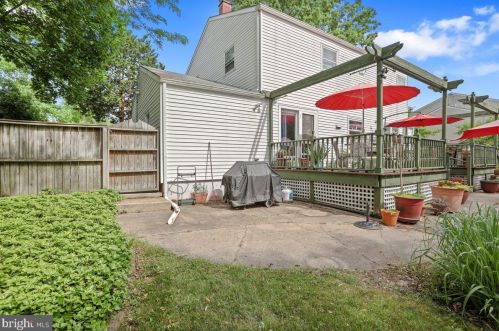 375 Green Ave, Trenton, NJ 08638-1623