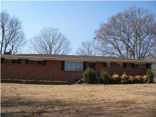 141 Douglas Dr, Chattanooga, TN 37412-4005