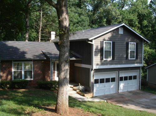 4504 Cedar Ridge Trl, Stone Mountain, GA 30083-5619