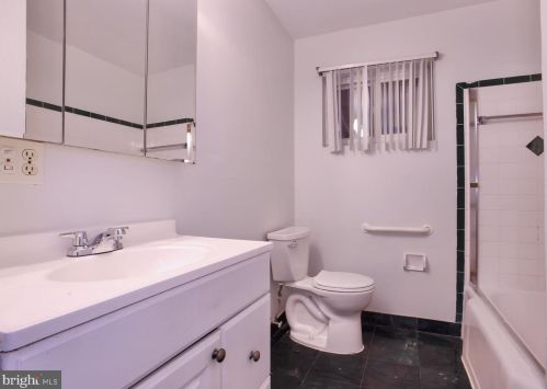 1110 Ruatan St, Silver Spring MD 20903-3319 exterior