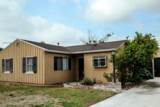 5425 Oakbank Ave, Covina, CA 91722-1935