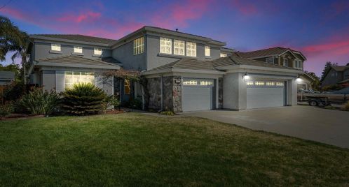 475 Van Slyke Ct, Ripon, CA 95366-9216