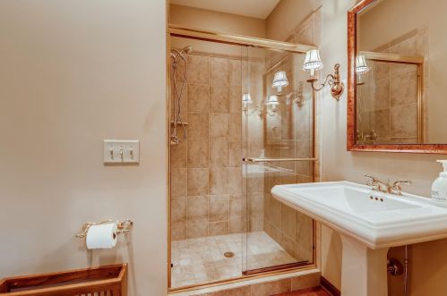 13684 Dunbar Way, Saint Paul MN  55124-5246 exterior