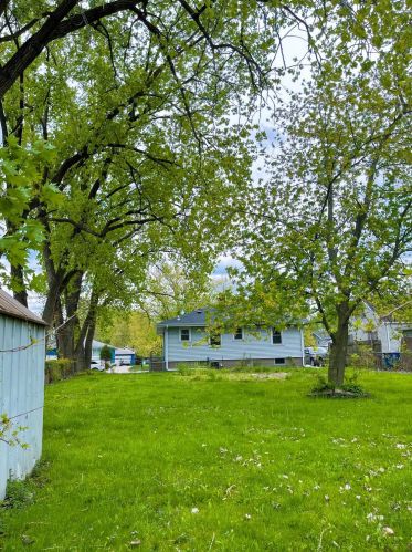 2933 98th St, Hammond IN  46322-3349 exterior