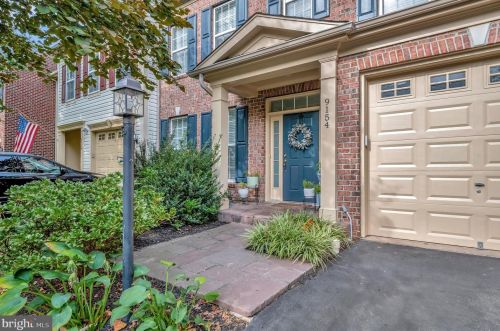 9154 Cascade Falls Dr, Bristow, VA 20136-6106