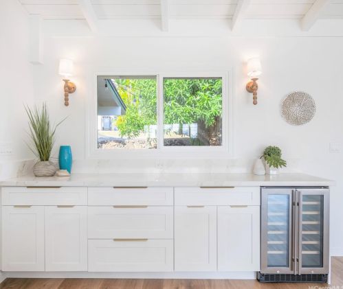 1346 Nehoa St, Honolulu HI  96822-3074 exterior