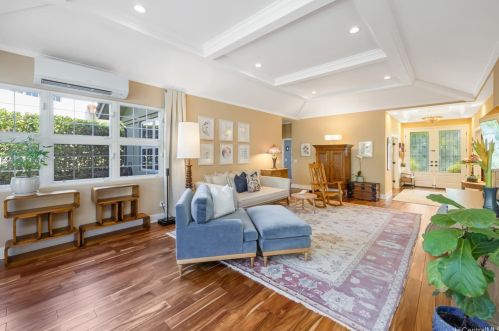 114 Kokololio Pl, Honolulu HI  96821-2562 exterior