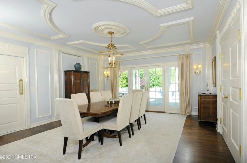 41 Baldwin Farms, Greenwich CT  06831-3306 exterior