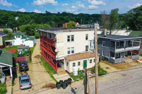 9 Holman Ave, Mexico, ME 04257-1429