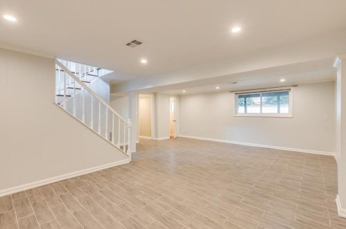 2044 Ellwyn Dr, Atlanta GA  30341-1541 exterior