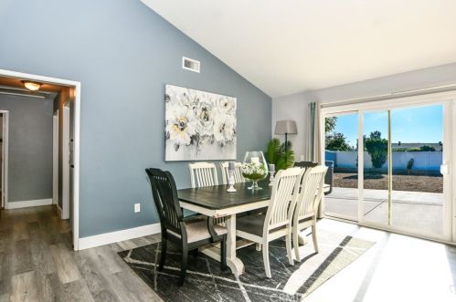 3904 Burge St, Riverside, CA 92505-3054