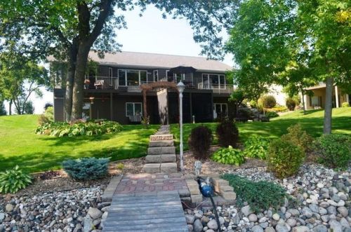 15920 Amelia Rd, Sedan, MN 56334-4072
