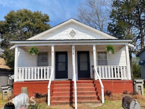 106 Peachtree St, Lagrange, GA 30240-4532